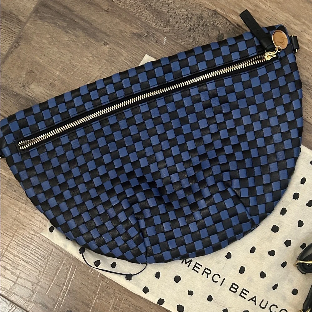 Clare V Grande Fanny Blue and Cobalt - Picture 13 of 15